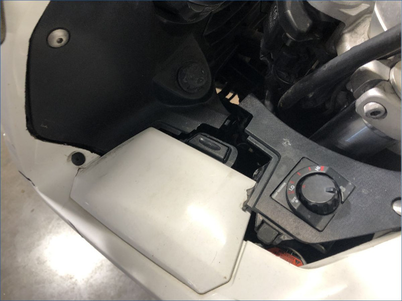YAMAHA 1300 FJR 