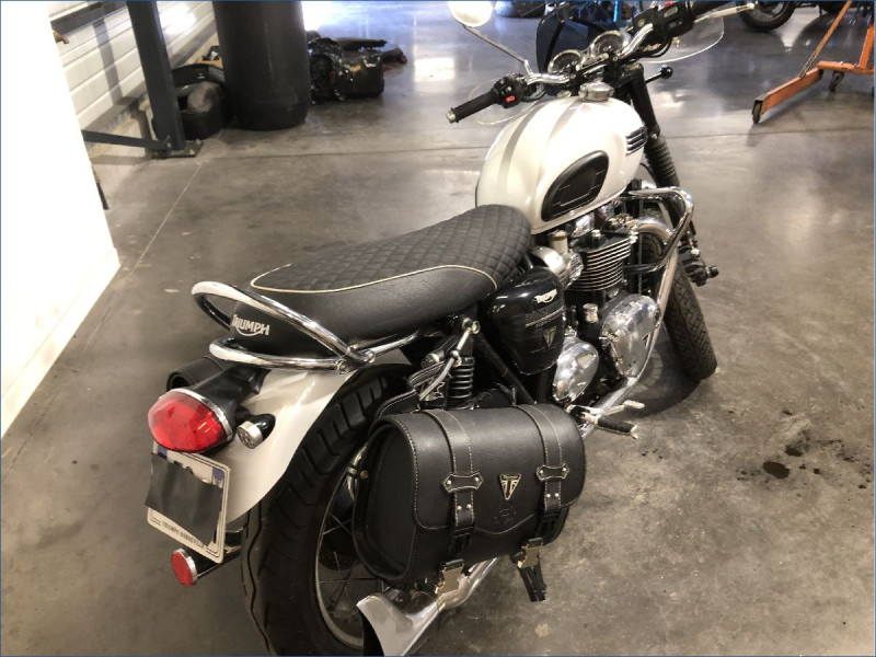 TRIUMPH 1200 BONNEVILLE 