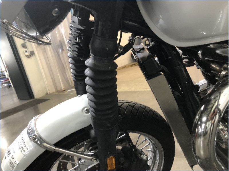 TRIUMPH 1200 BONNEVILLE 