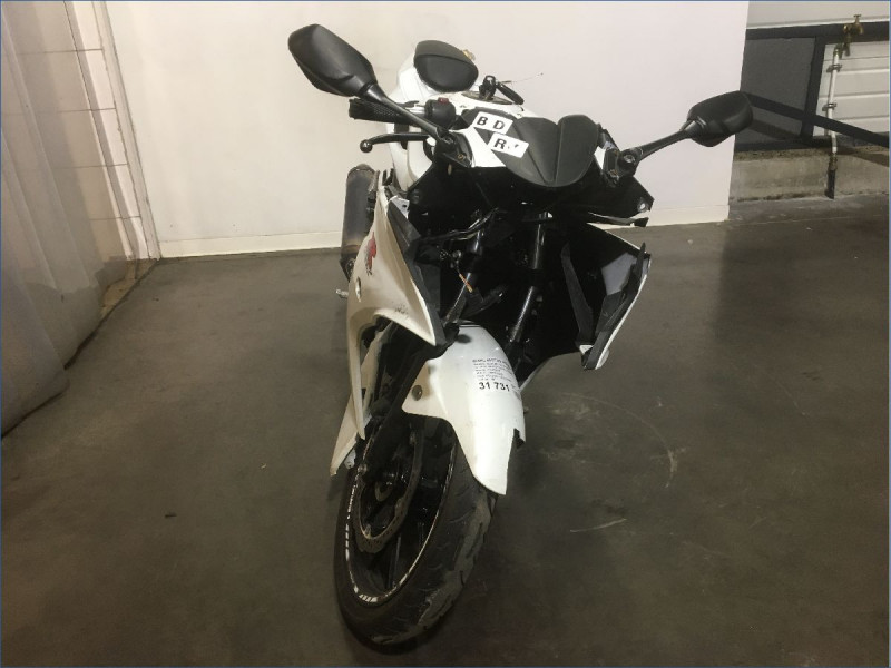 SUZUKI 125 GSX-R 