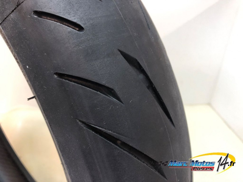 BRIDGESTONE BATTLAX S22 120/70-17