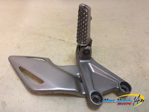 PLATINE AVANT GAUCHE HONDA 1000 CBR R 2012