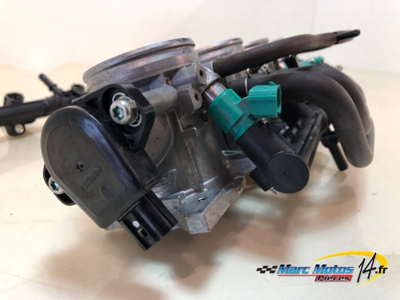 RAMPE D'INJECTION HONDA 1000 CBR R 2012