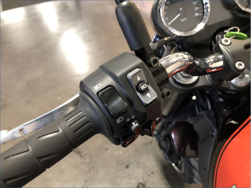 KAWASAKI Z900 RS 