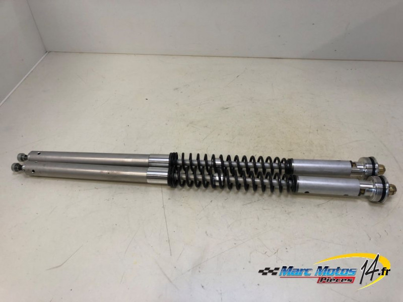 INTERIEUR DE FOURCHE SUZUKI 1300 GSXR HAYABUSA 2003
