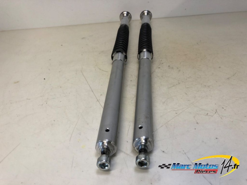 INTERIEUR DE FOURCHE SUZUKI 1300 GSXR HAYABUSA 2003