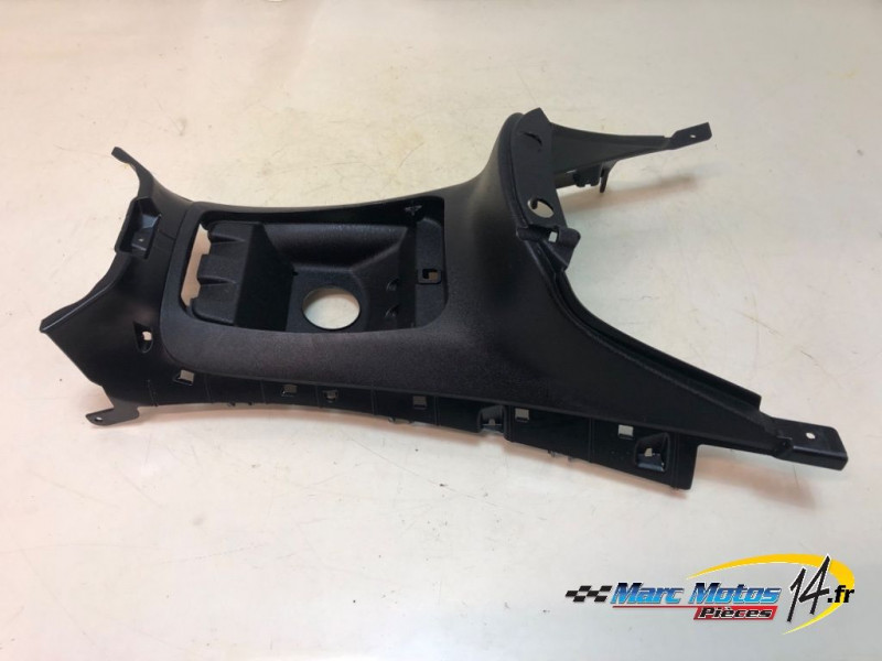 HABILLAGE DE RESERVOIR PIAGGIO 500 MP3 LT 2015