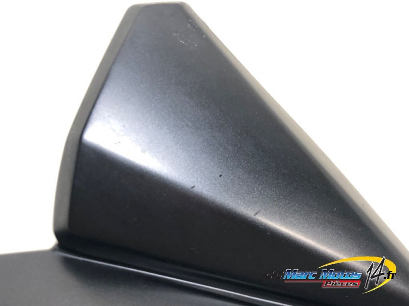 CACHE LATERAL INTERMEDIAIRE GAUCHE SUZUKI 1250 BANDIT S ABS 2007