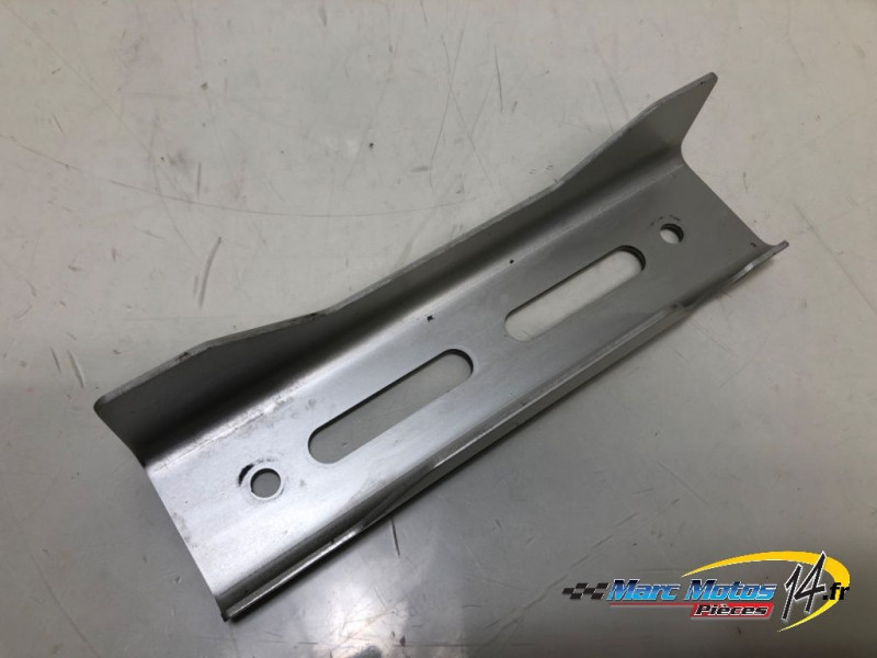 ECOPE DE RADIATEUR GAUCHE SUZUKI 1250 BANDIT S ABS 2007