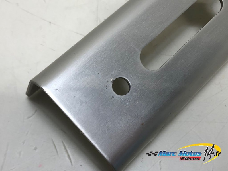 ECOPE DE RADIATEUR GAUCHE SUZUKI 1250 BANDIT S ABS 2007