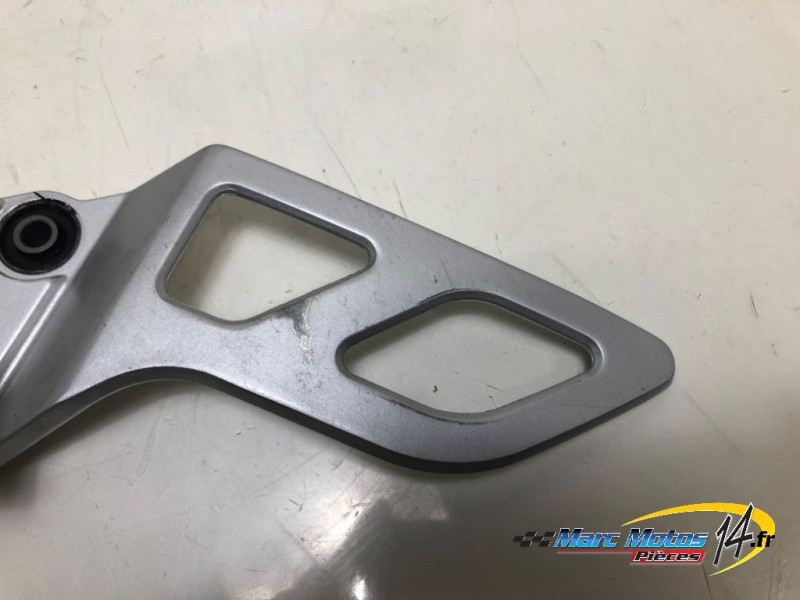 PLATINE AVANT GAUCHE SUZUKI 1250 BANDIT S ABS 2007