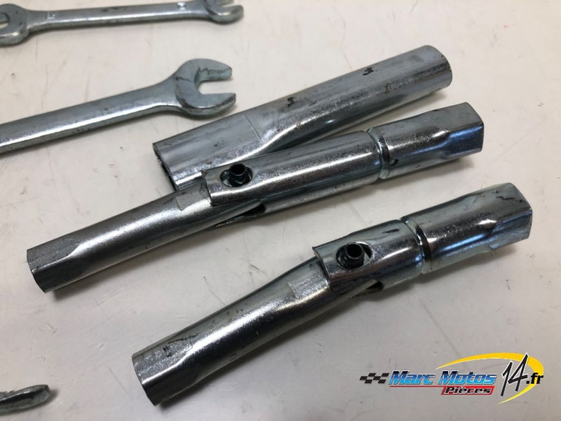 TROUSSE A OUTILS SUZUKI 1250 BANDIT S ABS 2007