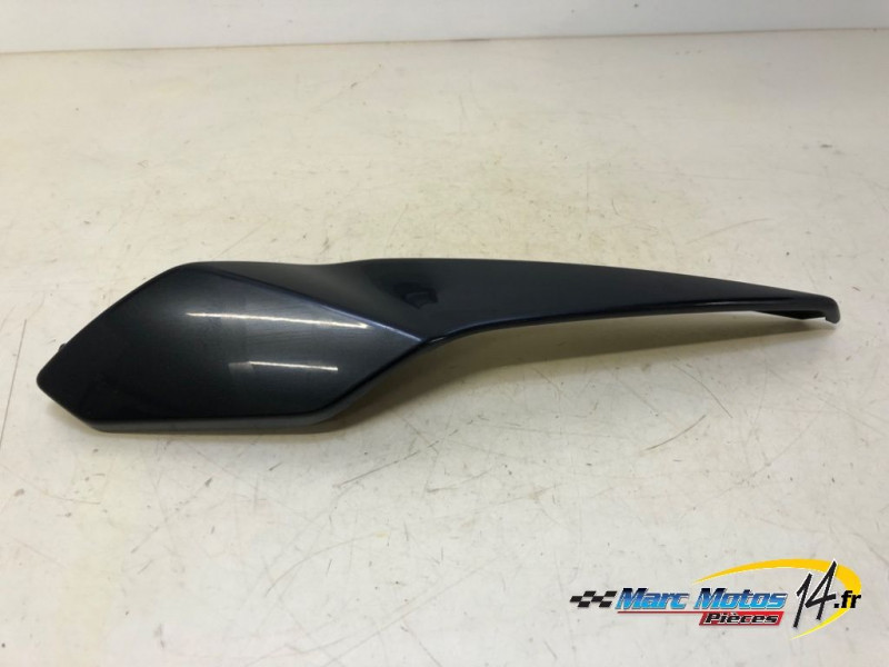 CACHE LATERAL GAUCHE BMW K1200R 2006