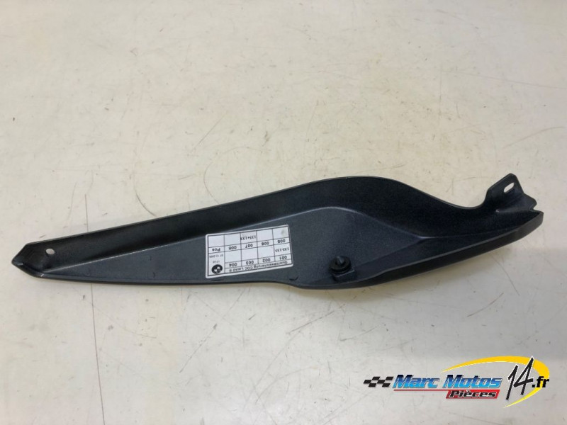 CACHE LATERAL GAUCHE BMW K1200R 2006