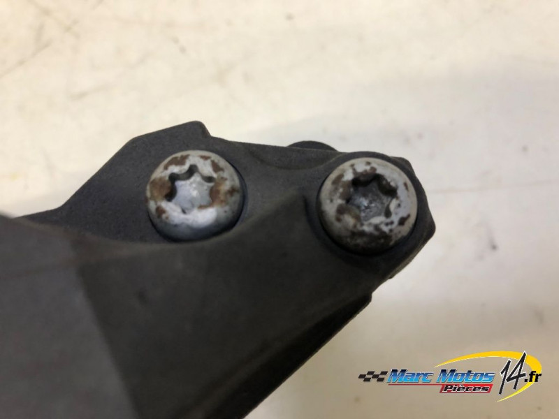 ETRIER DE FREIN AVANT GAUCHE BMW K1200R 2006