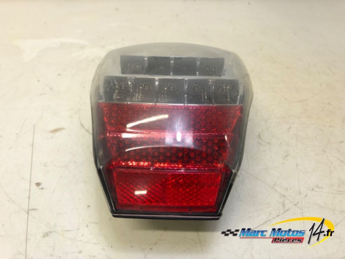 FEU ARRIERE BMW K1200R 2006