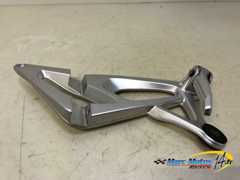 PLATINE ARRIERE DROITE BMW K1200R 2006