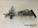 PLATINE AVANT DROITE BMW K1200R 2006
