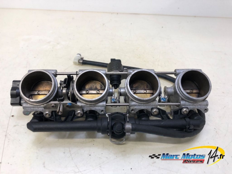 RAMPE D'INJECTION BMW K1200R 2006