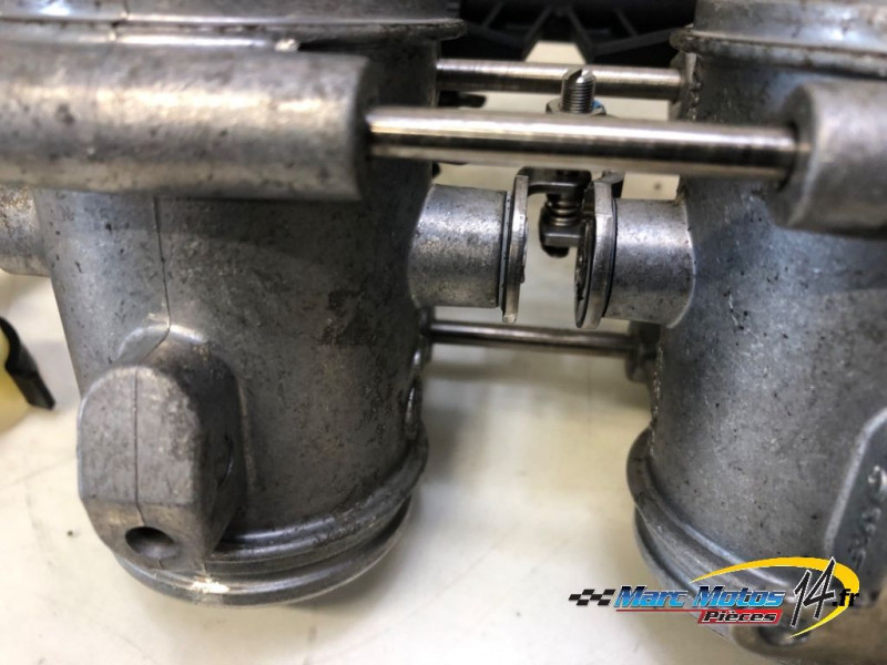 RAMPE D'INJECTION BMW K1200R 2006