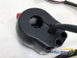 COMMODO DROIT YAMAHA MT03 660 2006