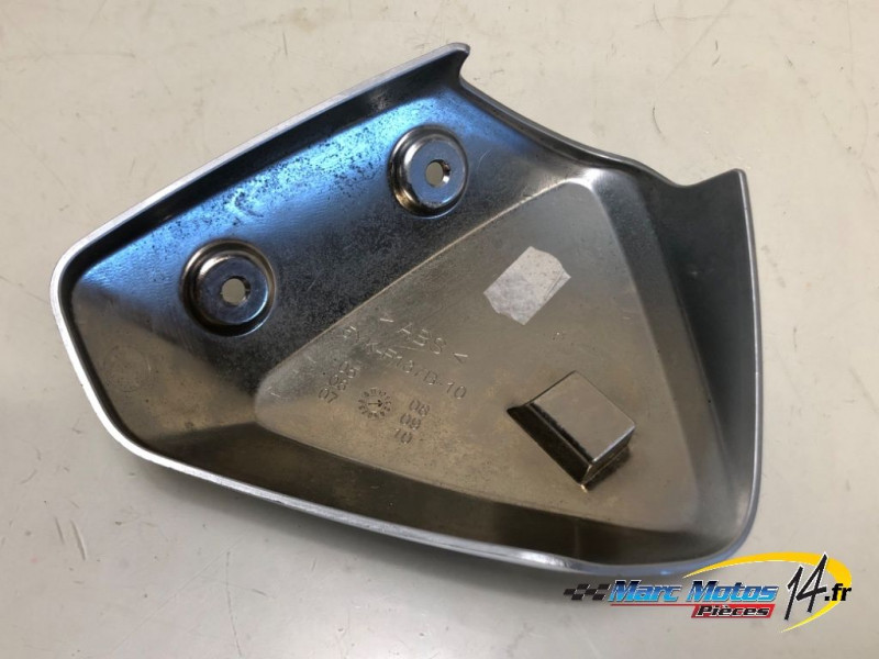 ECOPE DE RADIATEUR DROITE YAMAHA MT03 660 2006