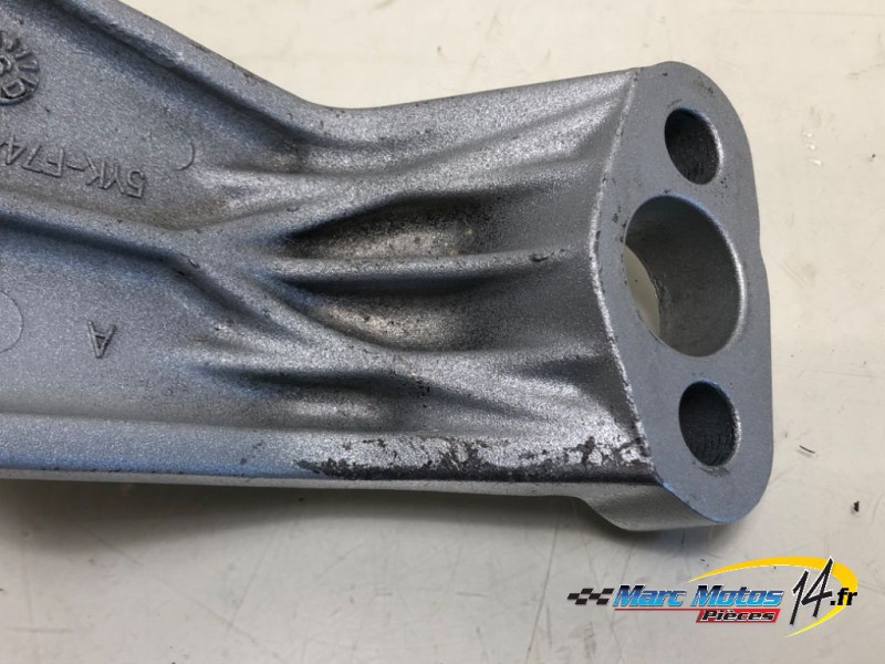 PLATINE AVANT DROITE YAMAHA MT03 660 2006