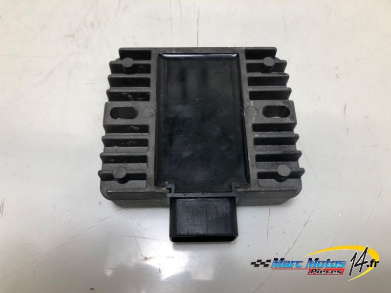 REGULATEUR YAMAHA MT03 660 2006