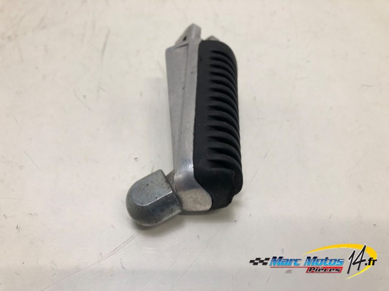 REPOSE-PIED AVANT DROIT YAMAHA MT03 660 2006