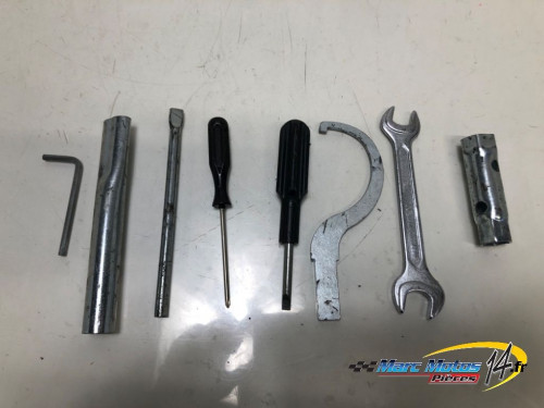 TROUSSE A OUTILS YAMAHA MT03 660 2006