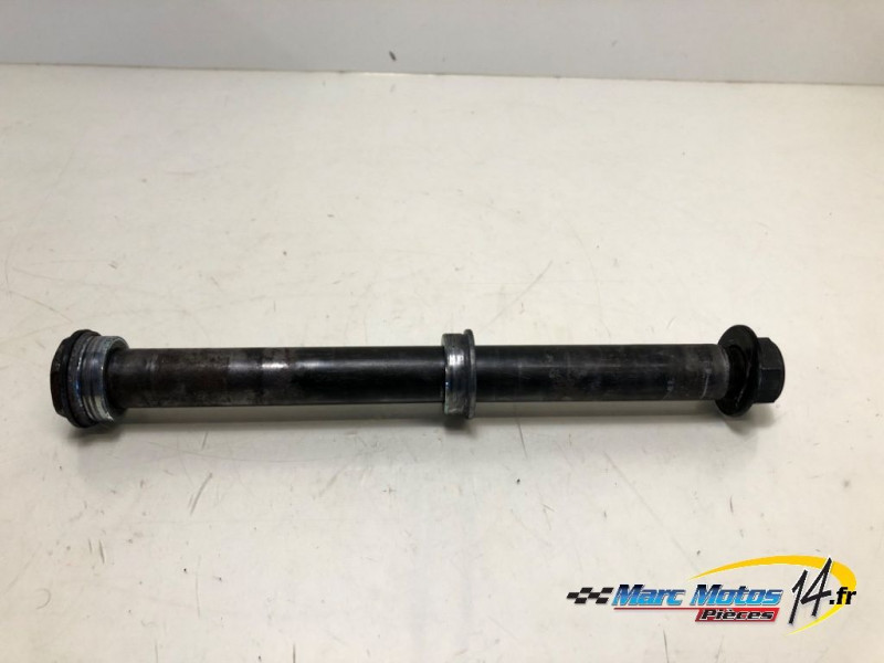 AXE DE ROUE ARRIERE YAMAHA FZ6 S ABS 2006