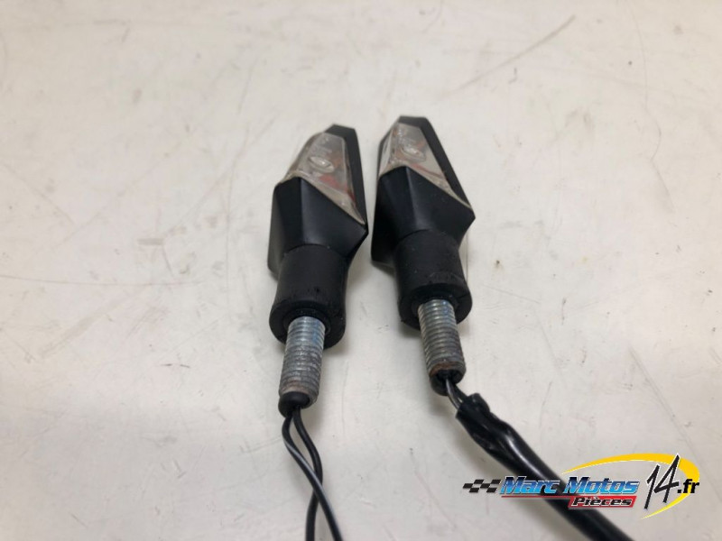 CLIGNOTANTS ADAPTABLES YAMAHA FZ6 S ABS 2006