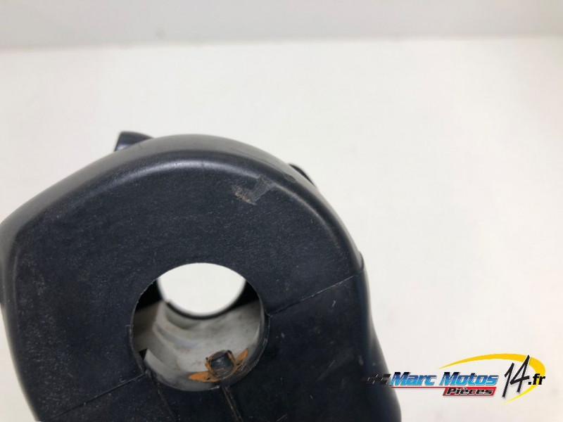 COMMODO GAUCHE YAMAHA FZ6 S ABS 2006