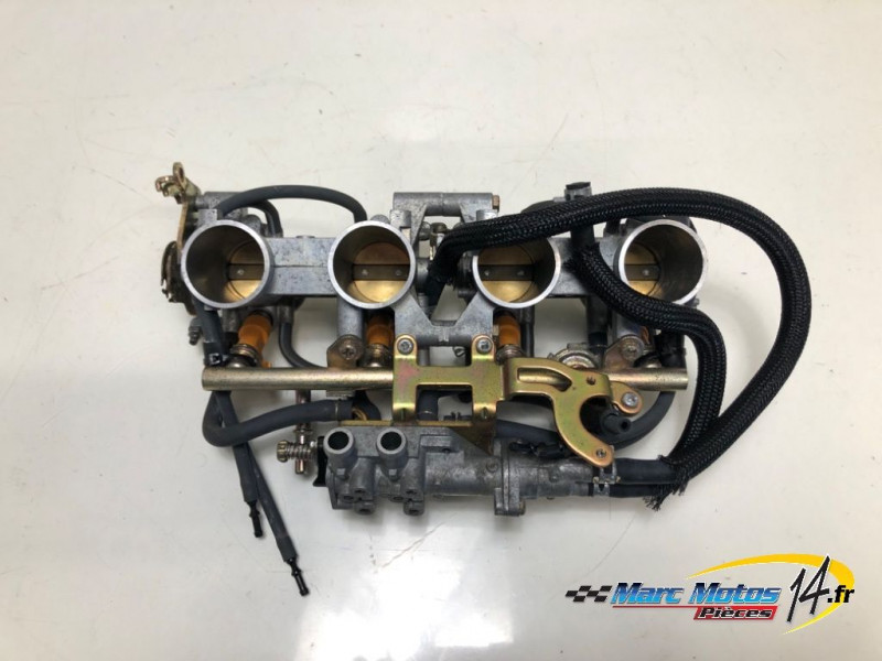 RAMPE D'INJECTION YAMAHA FZ6 S ABS 2006