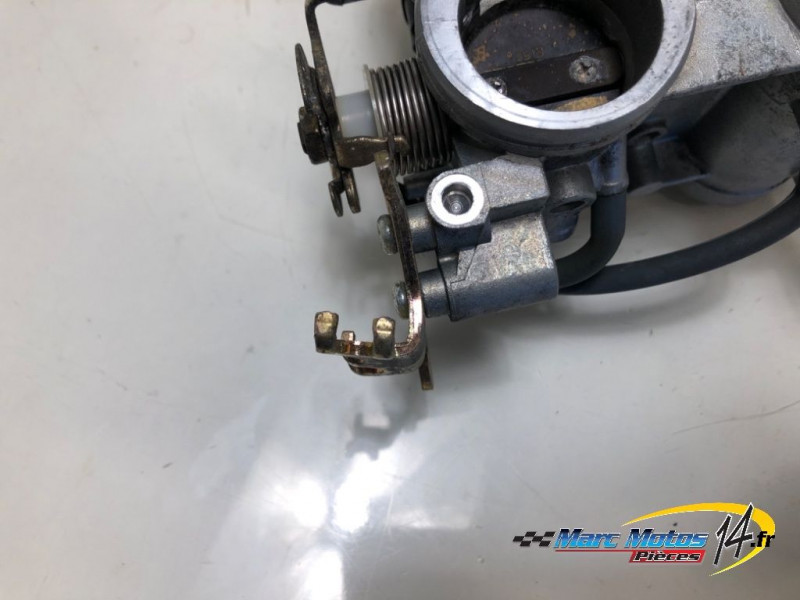 RAMPE D'INJECTION YAMAHA FZ6 S ABS 2006