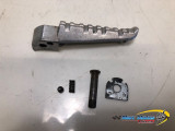 REPOSE-PIED ARRIERE DROIT YAMAHA FZ6 S ABS 2006