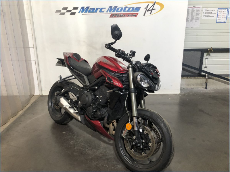 TRIUMPH 765 STREET TRIPLE RS