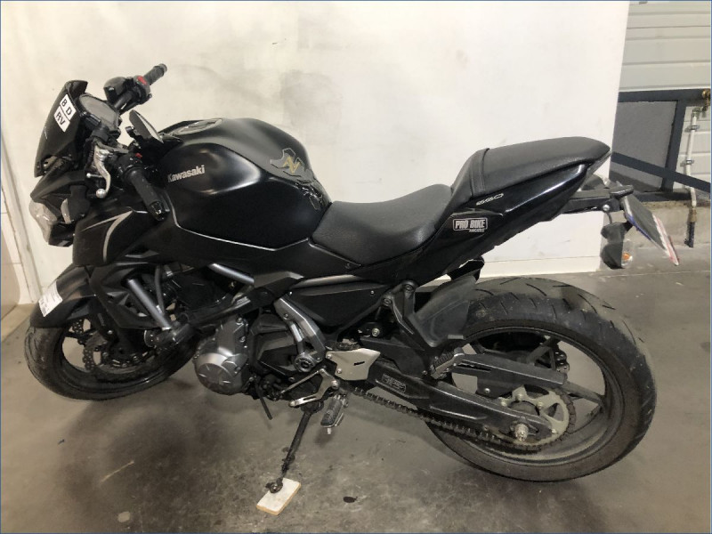 KAWASAKI Z650 