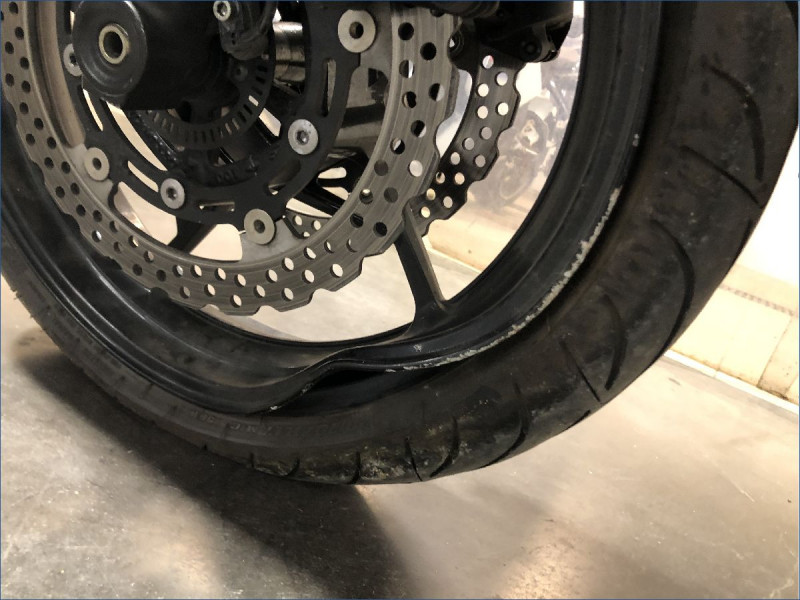 KAWASAKI Z650 