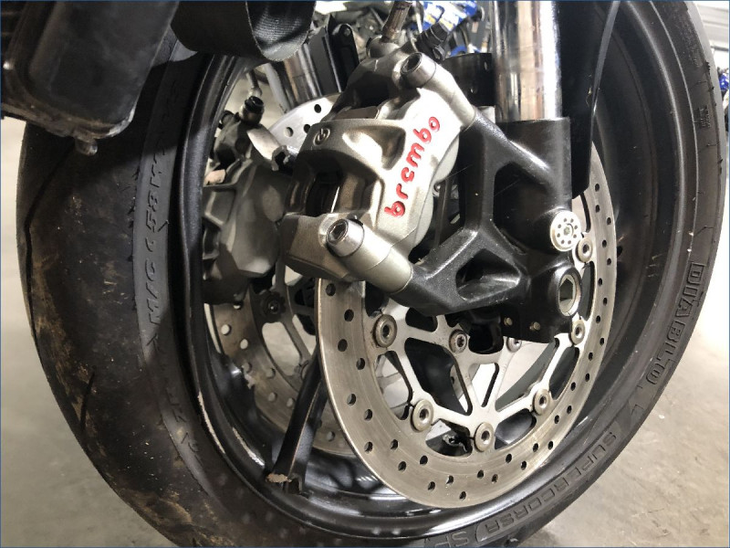 TRIUMPH 765 STREET TRIPLE RS