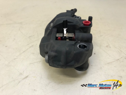 ETRIER DE FREIN AVANT DROIT HONDA 1000 CBR R 2004