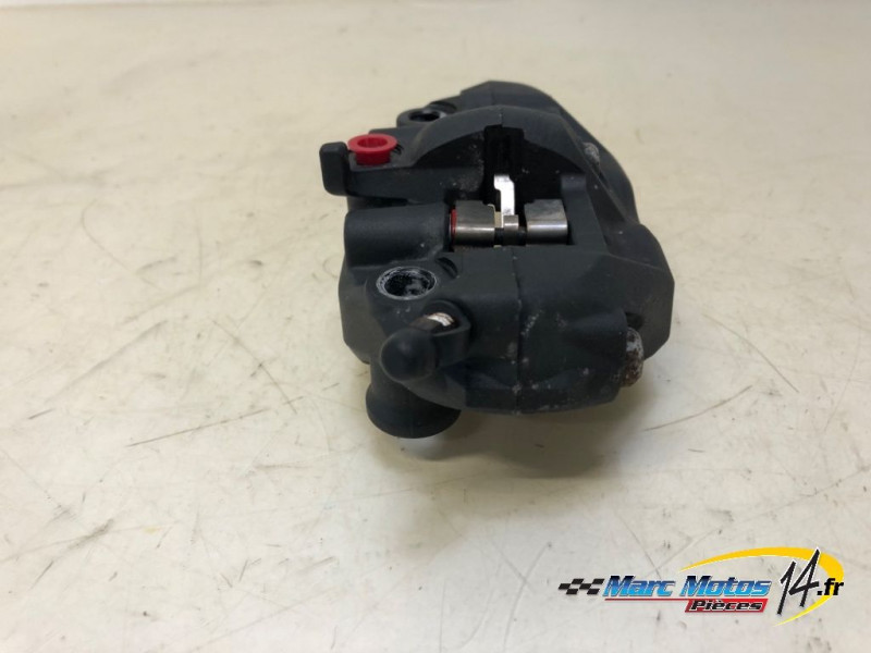 ETRIER DE FREIN AVANT DROIT HONDA 1000 CBR R 2004