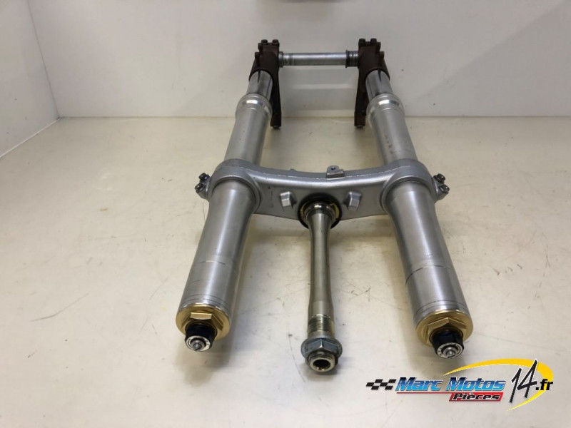 FOURCHE COMPLETE HONDA 1000 CBR R 2004