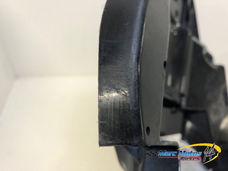 PASSAGE DE ROUE HONDA 1000 CBR R 2004