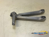 PLATINE ARRIERE GAUCHE HONDA 1000 CBR R 2004