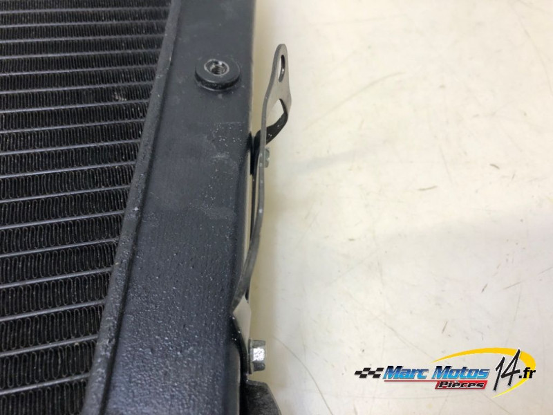 RADIATEUR D'EAU HONDA 1000 CBR R 2004