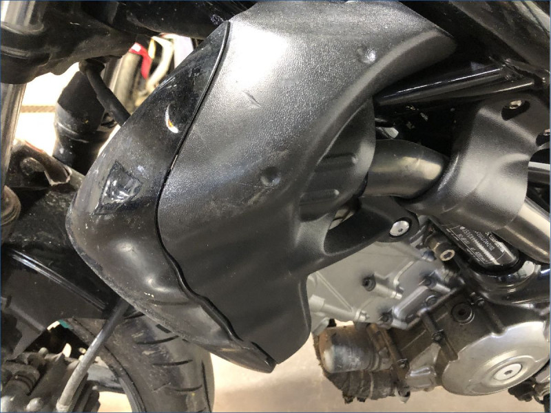SUZUKI 650 GLADIUS 