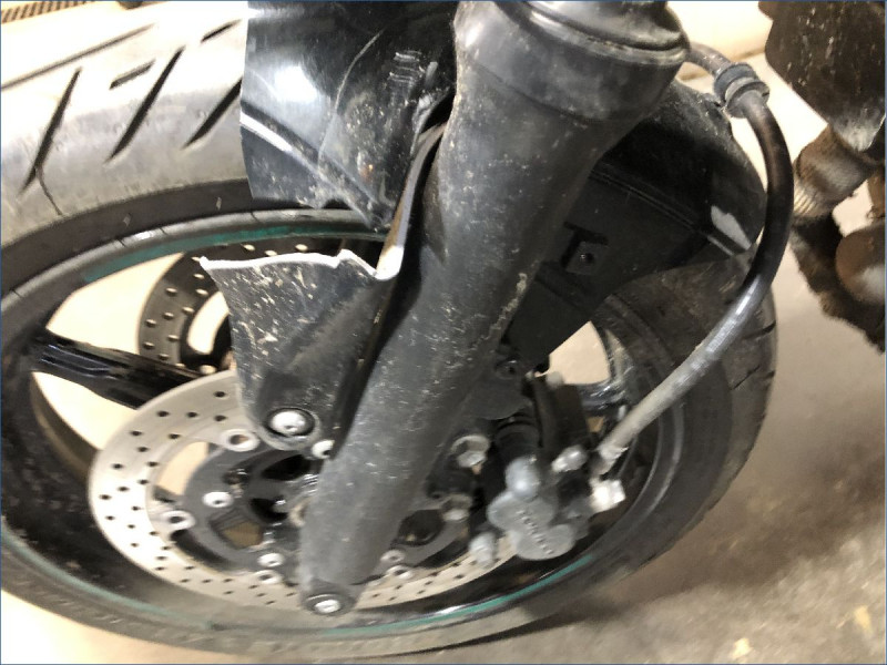 SUZUKI 650 GLADIUS 