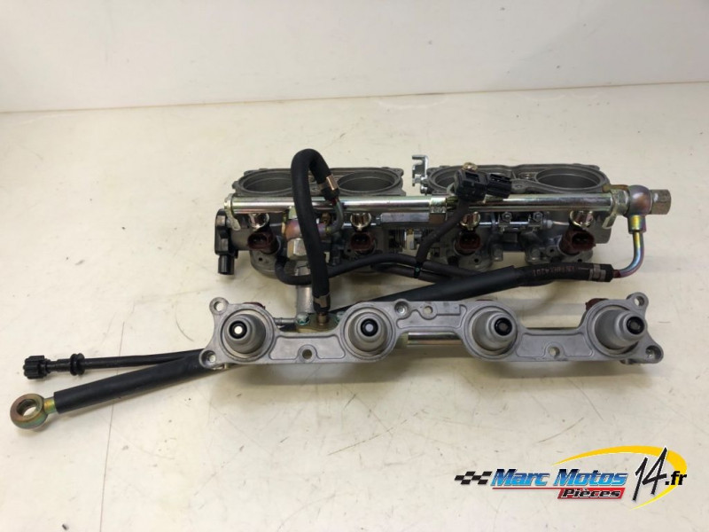 RAMPE D'INJECTION HONDA 1000 CBR R 2004