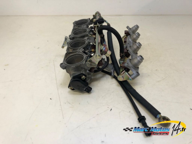 RAMPE D'INJECTION HONDA 1000 CBR R 2004